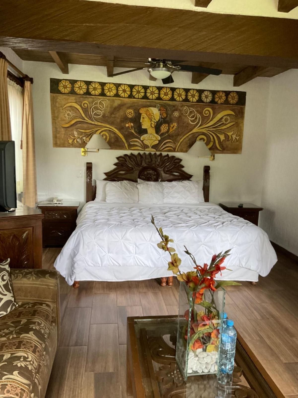 מורליה Villa San Jose Hotel & Suites מראה חיצוני תמונה